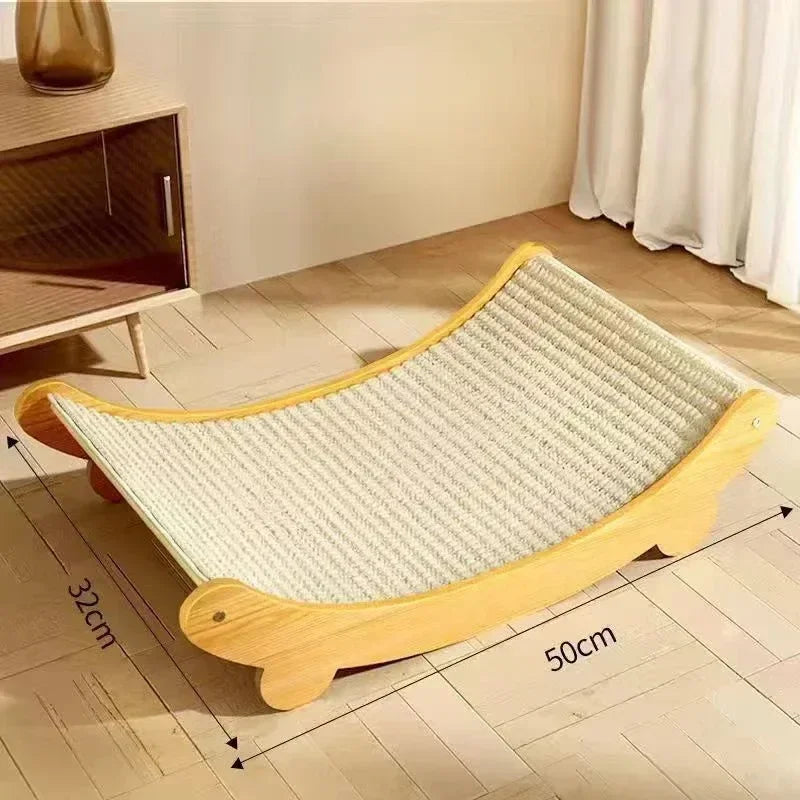 Griffoir en bois pour chat dimensions – 50 cm de long sur 32 cm de large, surface sisal